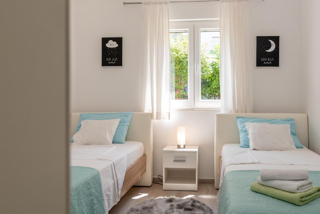 Apartment Ela Trogir Ngoại thất bức ảnh
