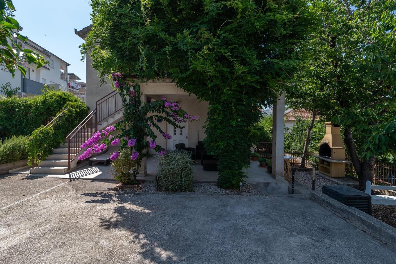 Apartment Ela Trogir Ngoại thất bức ảnh